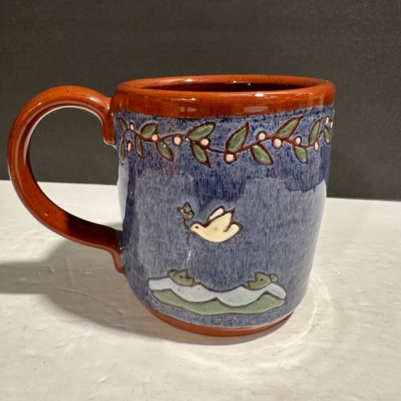 Vtg Earthen Vessel Redware Noahs Ark Textured/Painted Coffee Mug Signed/Dated - Picture 3 of 9